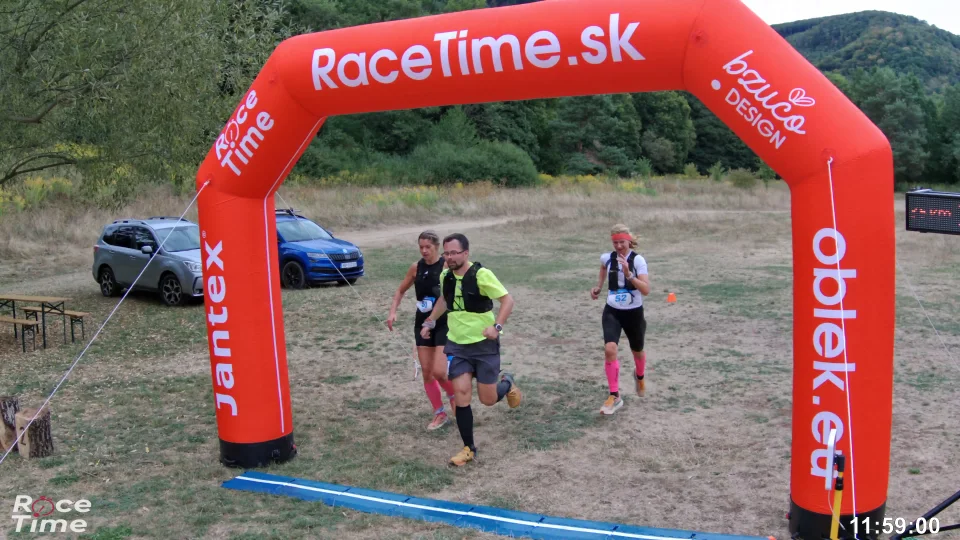 Cieľová fotografia 5 – Single-Trail Run 30 Slanské
